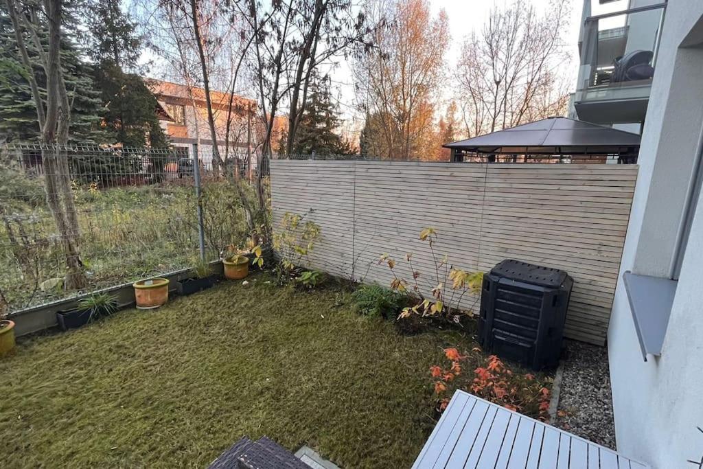 Bast 14 Apartamenty Ptak Szpital Kopernika Szpital Matki Polki Mandoria Orientarium Atlas Arena Plac Zabaw - Zamojska 20A M14 Parking Bezplatny Лодзь Екстер'єр фото